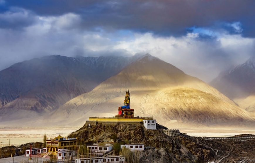 Wonders of Ladakh 5N & 6D