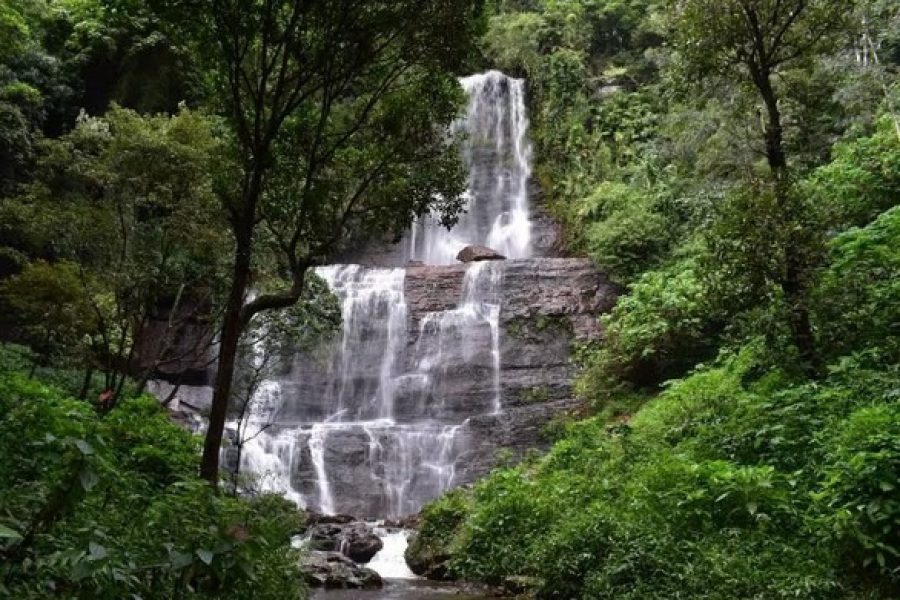 Iruppu Falls