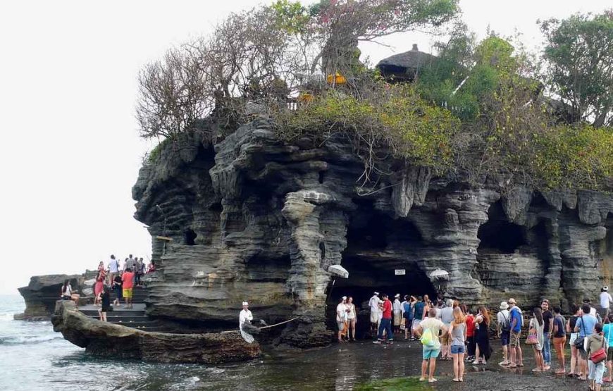 Bali Tour: From Benoa Beach to Uluwatu Sunset and Kintamani Volcano