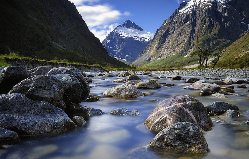 Explore the New Zealand: Viaduct Harbour to Mt. Cook – Ultimate Tour Package