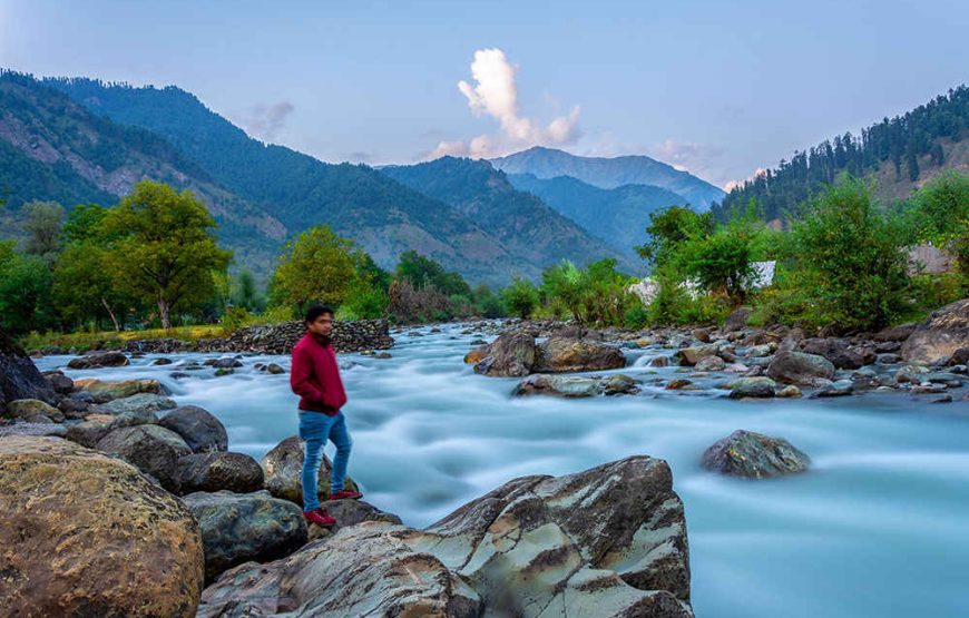 Kashmir Family Tour: Explore Paradise Together