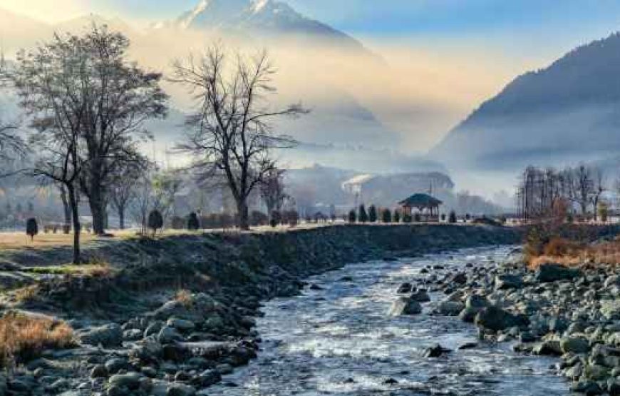 Kashmir Family Tour: Explore Paradise Together