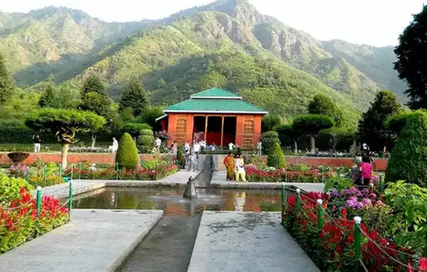 Kashmir Family Tour: Explore Paradise Together