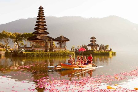 Bali Tour Guide for Honeymooners, Families, and Adventure Seekers