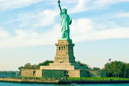 statue of Liberty usa tourist places Copy