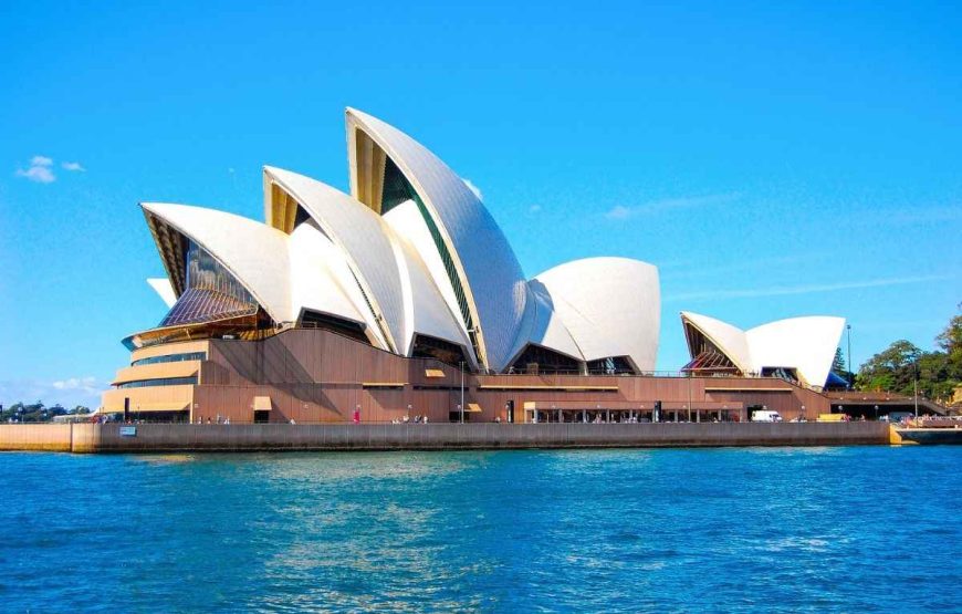 Australia Tour Packages 9Days: From the Outback to the Great Barrier Reef